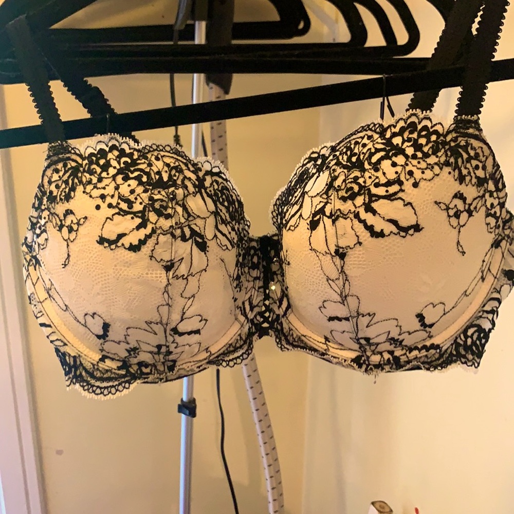 Victoria’s Secret bra lace up and rhinestones